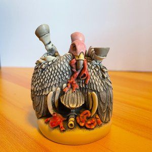 Vintage Harmony Kingdom Black Box Series -- "Bum Wrap" Figurine